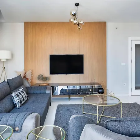 Olimpa By Newinn Apartment
