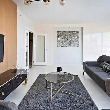 Apartment Olimpa By Newinn *